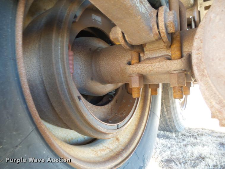 image for item DB1919 2013 shop built live bottom trailer