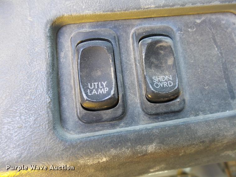 image for item DB2405 2005 Freightliner Century Class ST120 semi truck