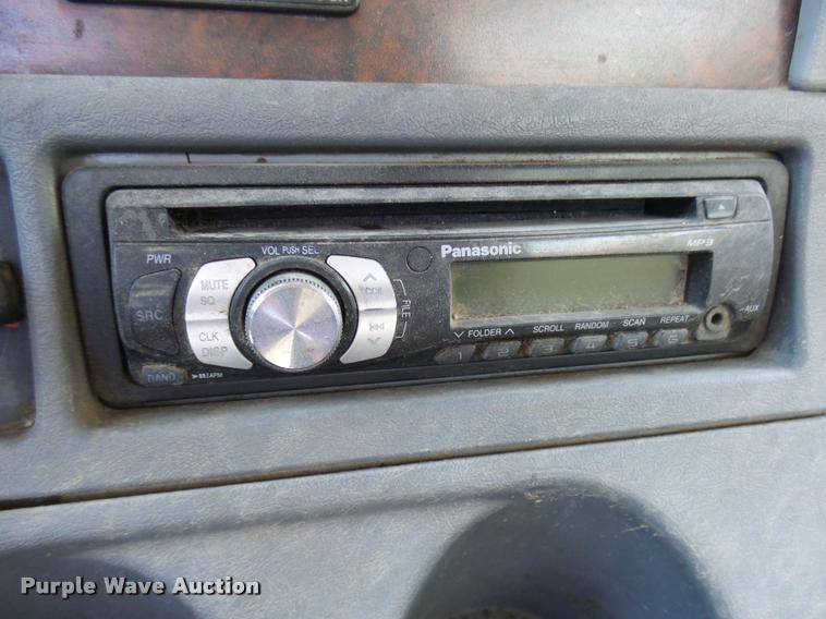 image for item DB2405 2005 Freightliner Century Class ST120 semi truck