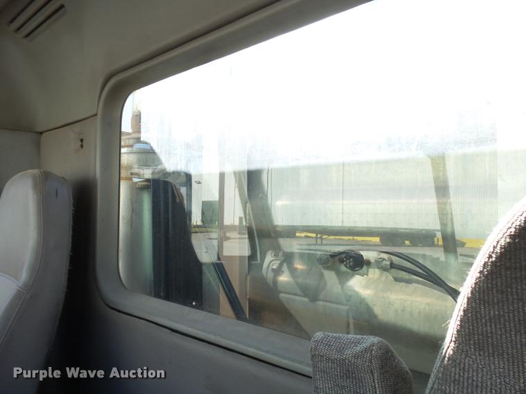 image for item DB2405 2005 Freightliner Century Class ST120 semi truck