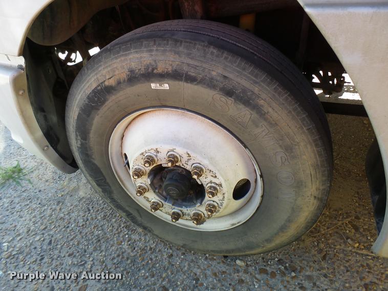 image for item DB2405 2005 Freightliner Century Class ST120 semi truck