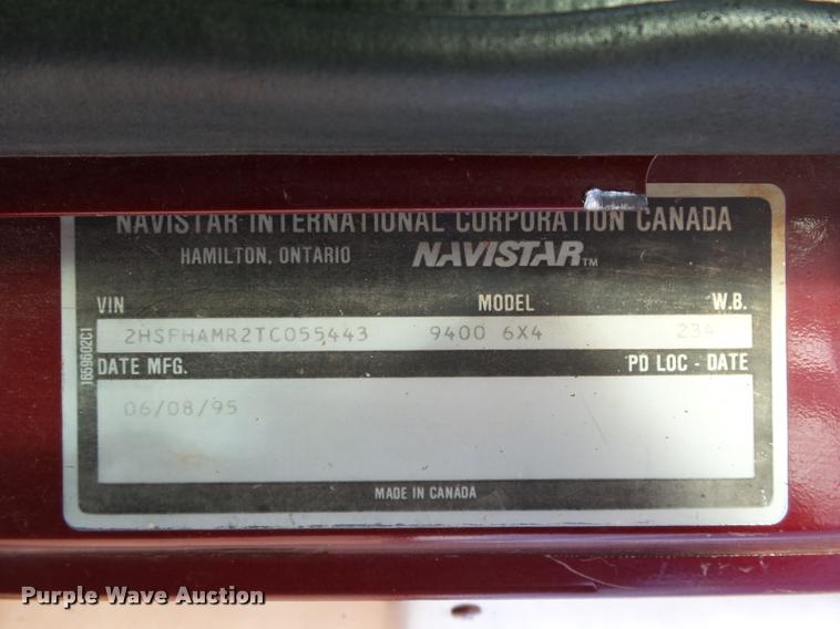 image for item DB4636 1996 International 9400 semi truck