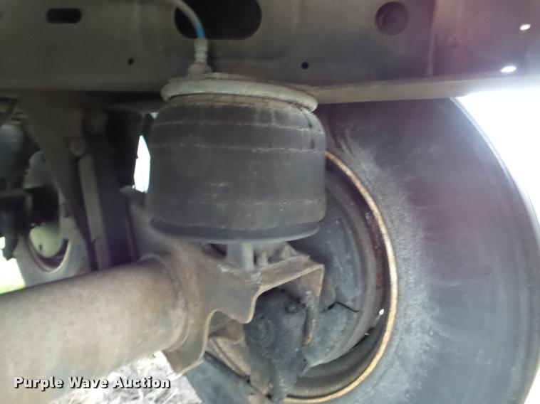 image for item DB5471 2011 Great Dane refrigerated van trailer