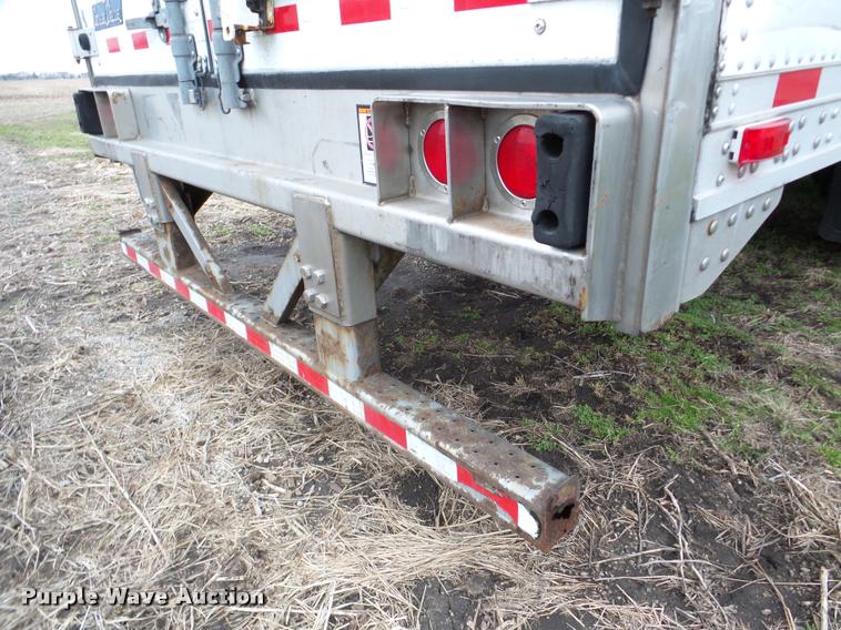 image for item DB5471 2011 Great Dane refrigerated van trailer