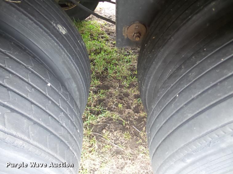 image for item DB5471 2011 Great Dane refrigerated van trailer