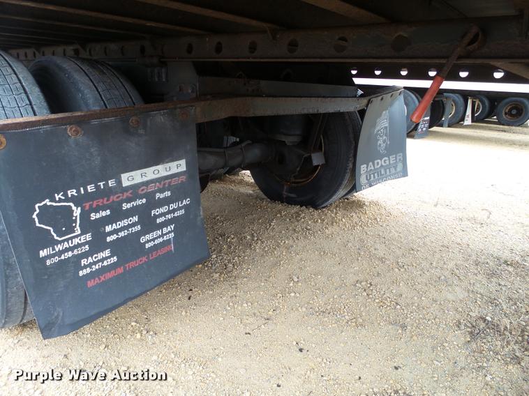 image for item DB5472 2005 Utility Trailers dry van trailer