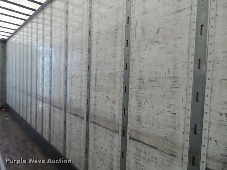 image for item DB5472 2005 Utility Trailers dry van trailer