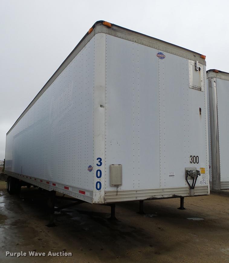 image for item DB5473 1999 Utility Trailers dry van trailer