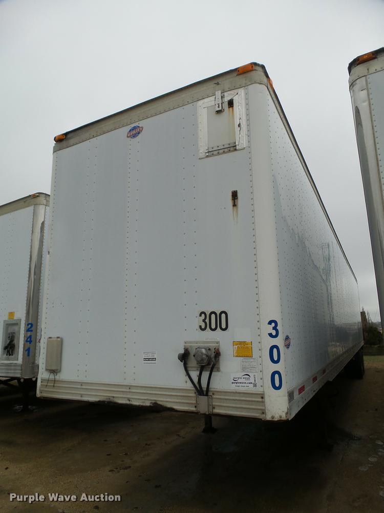 image for item DB5473 1999 Utility Trailers dry van trailer