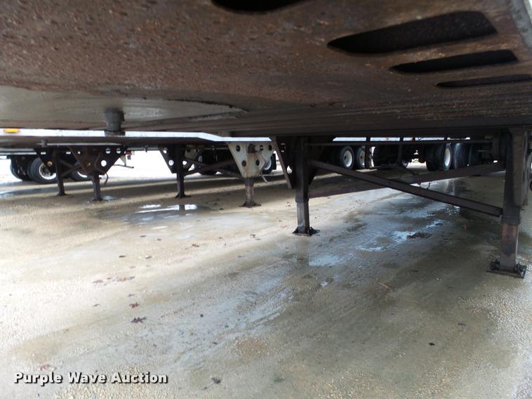 image for item DB5473 1999 Utility Trailers dry van trailer