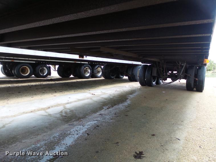 image for item DB5473 1999 Utility Trailers dry van trailer