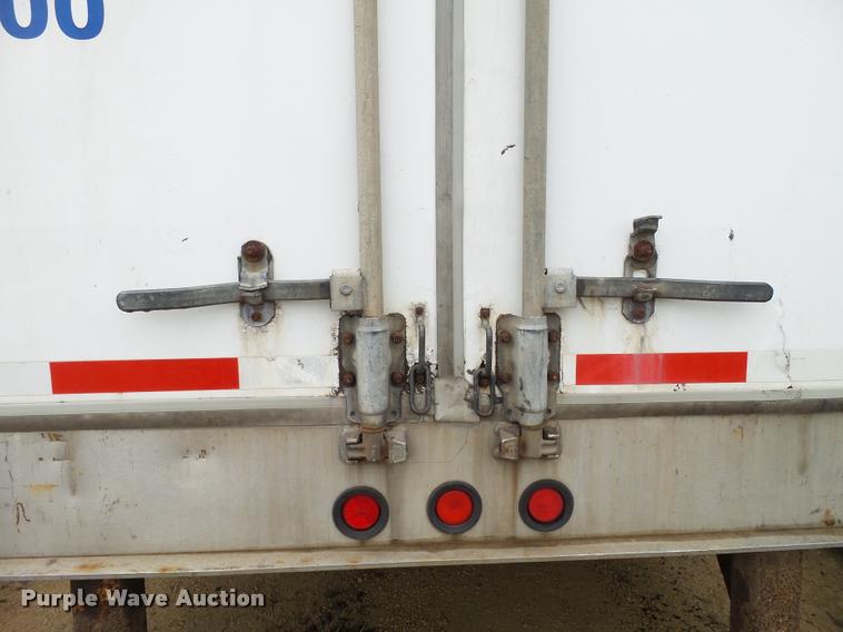 image for item DB5473 1999 Utility Trailers dry van trailer