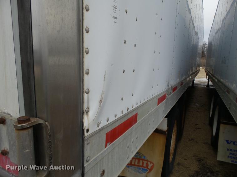 image for item DB5474 1999 Utility Trailers dry van trailer