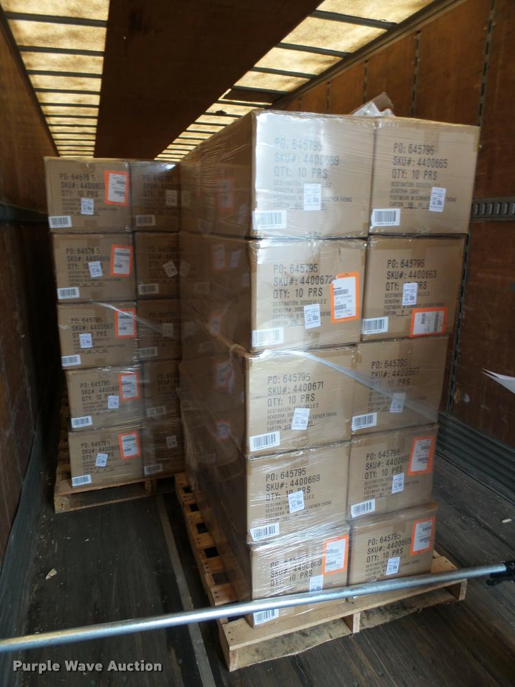 image for item DB5474 1999 Utility Trailers dry van trailer