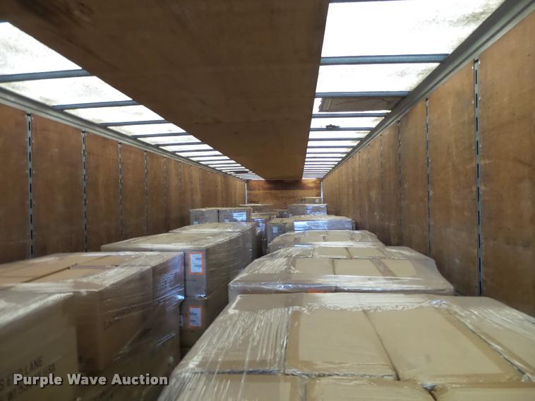 image for item DB5474 1999 Utility Trailers dry van trailer