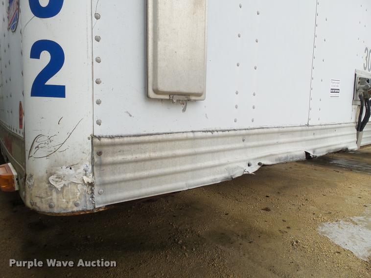 image for item DB5475 1998 Utility Trailers dry van trailer