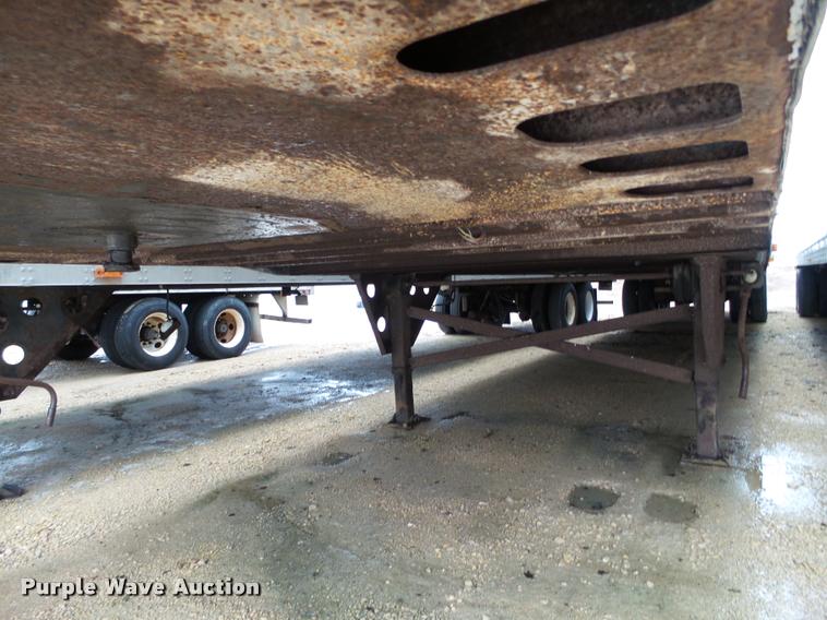 image for item DB5475 1998 Utility Trailers dry van trailer