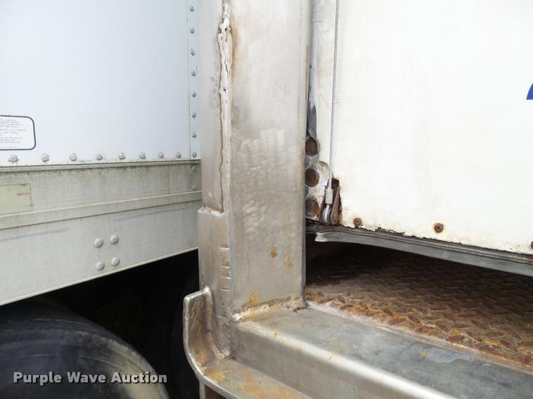 image for item DB5476 1999 Utility Trailers dry van trailer