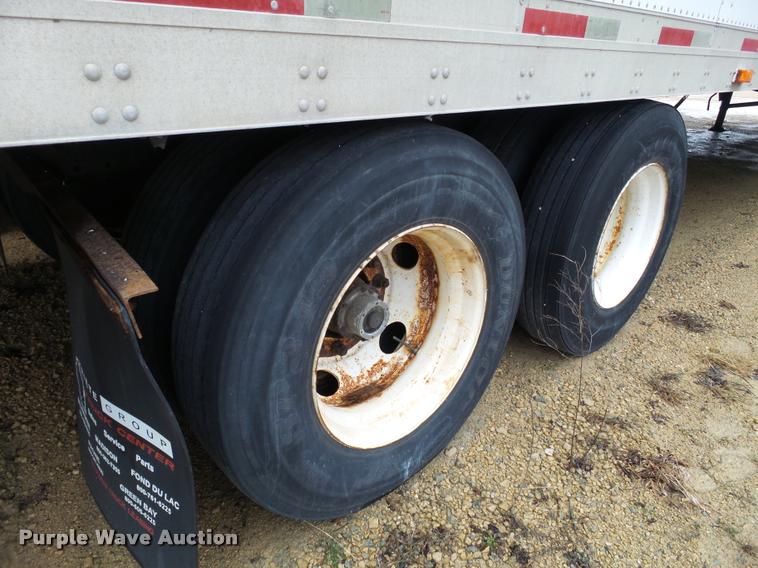 image for item DB5476 1999 Utility Trailers dry van trailer