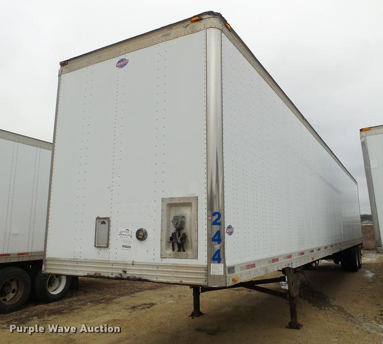 image for item DB5477 1999 Utility Trailers dry van trailer