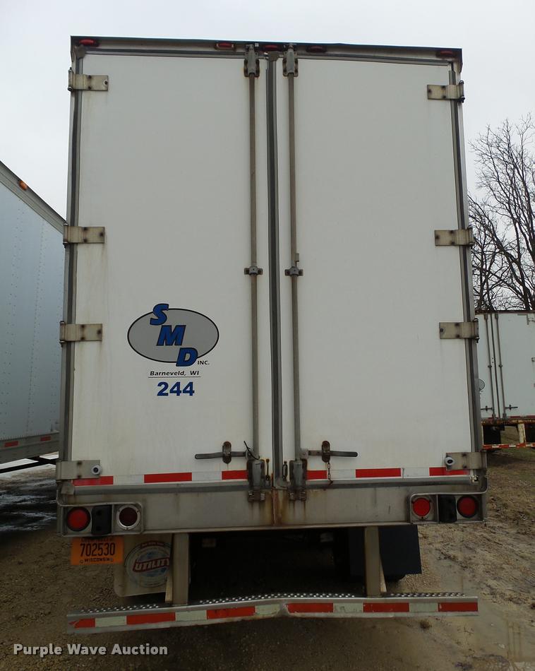 image for item DB5477 1999 Utility Trailers dry van trailer