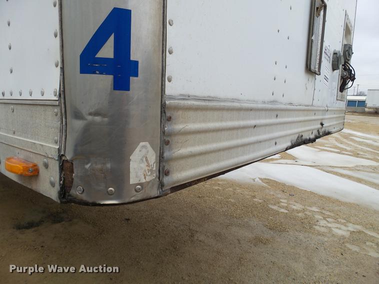 image for item DB5477 1999 Utility Trailers dry van trailer
