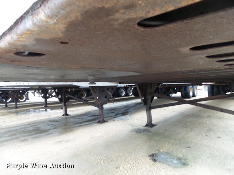 image for item DB5479 1999 Utility Trailers dry van trailer