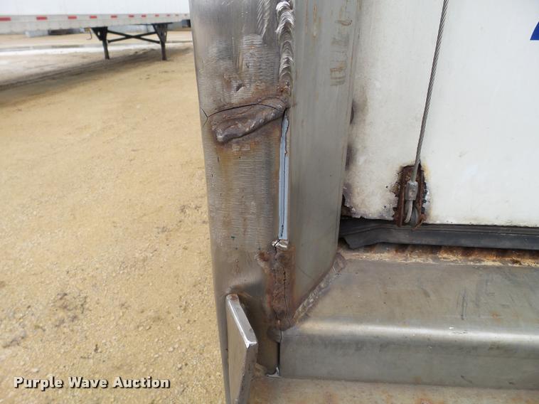 image for item DB5479 1999 Utility Trailers dry van trailer