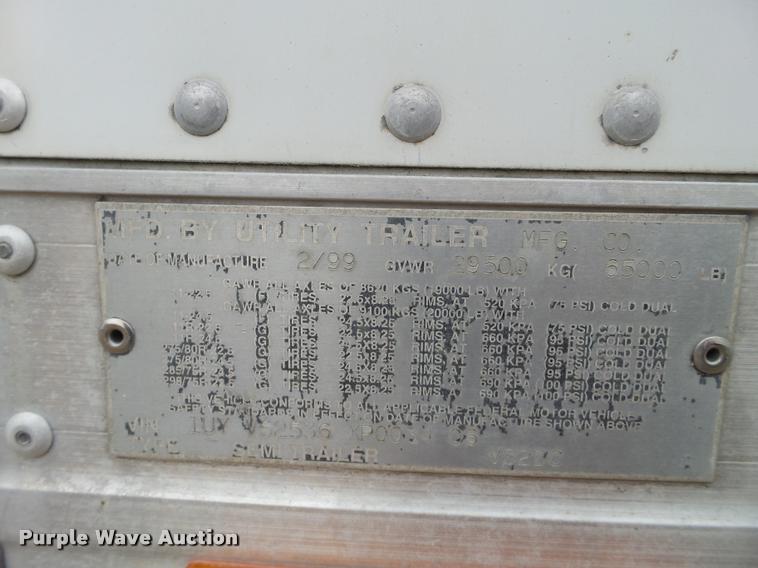 image for item DB5479 1999 Utility Trailers dry van trailer