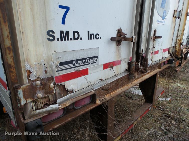 image for item DB5481 1999 Fruehauf dry van trailer