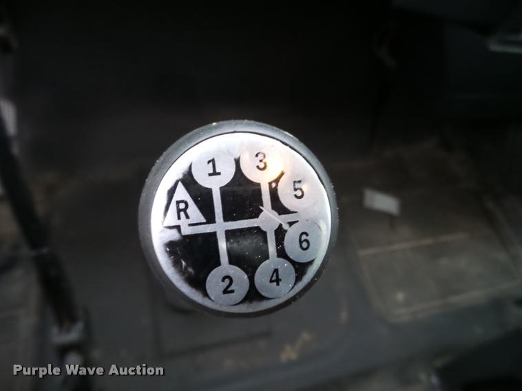 image for item DB5483 1995 International 4700 box truck