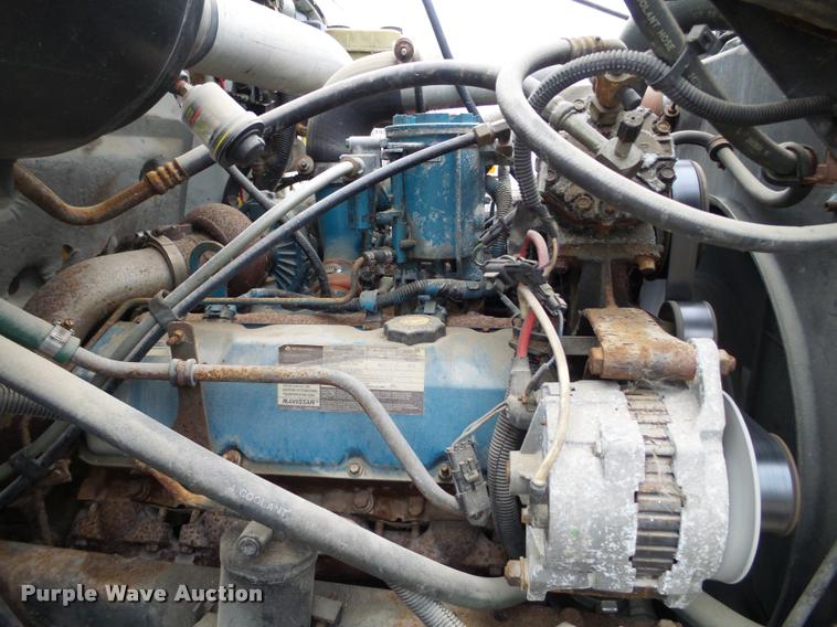 image for item DB5483 1995 International 4700 box truck