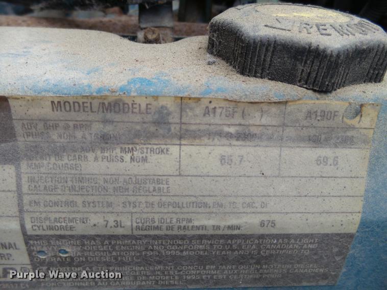 image for item DB5483 1995 International 4700 box truck