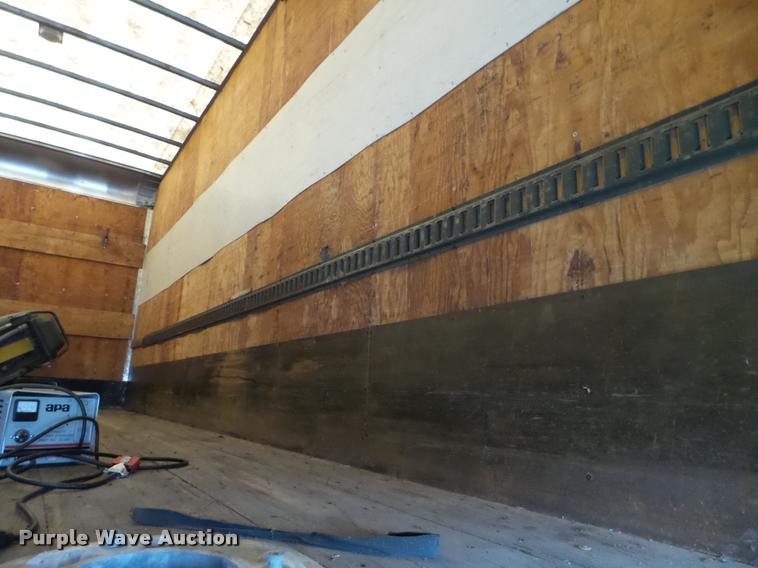 image for item DB5483 1995 International 4700 box truck