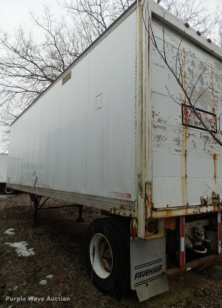 image for item DB5484 1983 Strick  dry van trailer