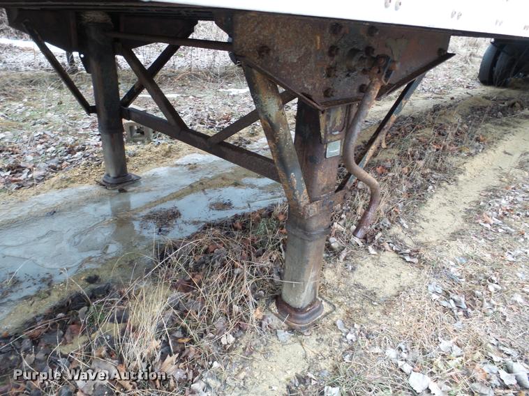 image for item DB5485 2000 Wabash dry van trailer