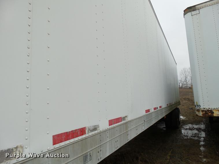 image for item DB5486 1997 Fruehauf dry van trailer
