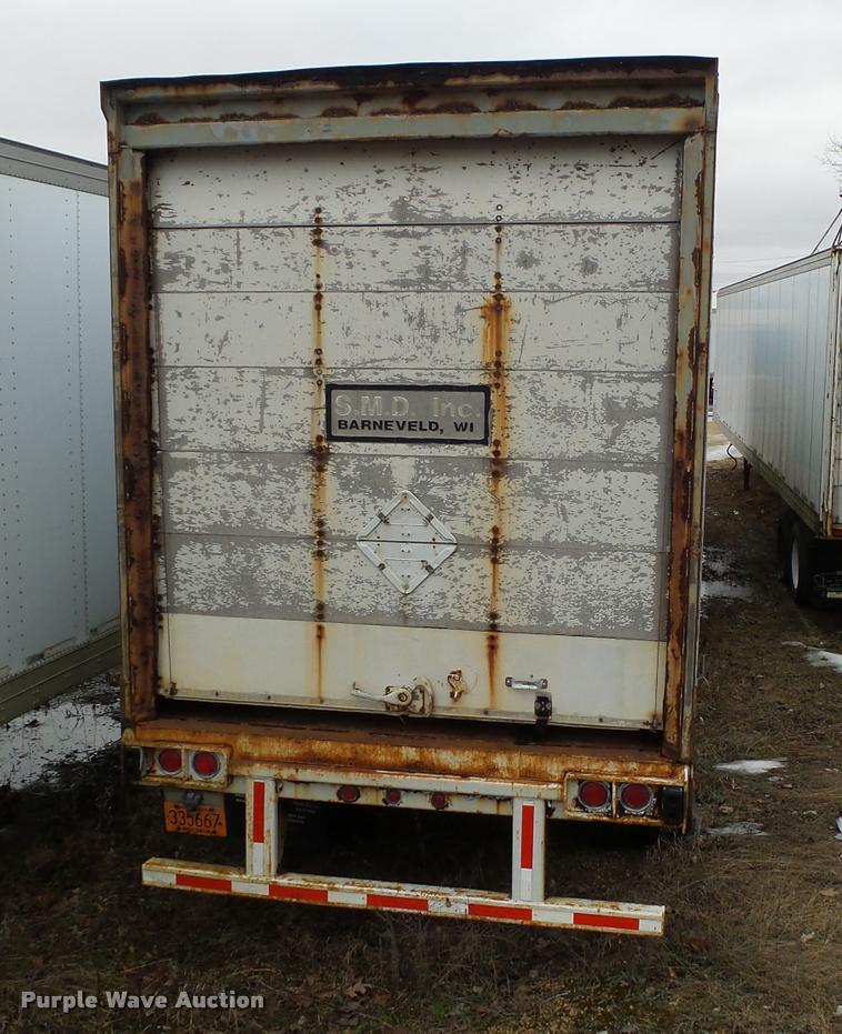 image for item DB5487 1995 Stoughton dry van trailer