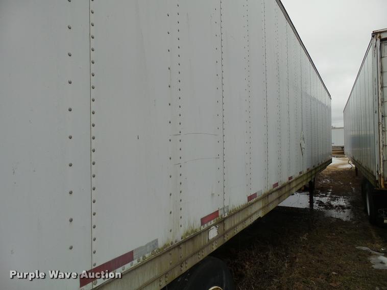 image for item DB5487 1995 Stoughton dry van trailer