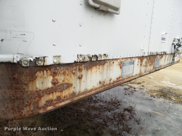 image for item DB5489 1995 Fruehauf dry van trailer