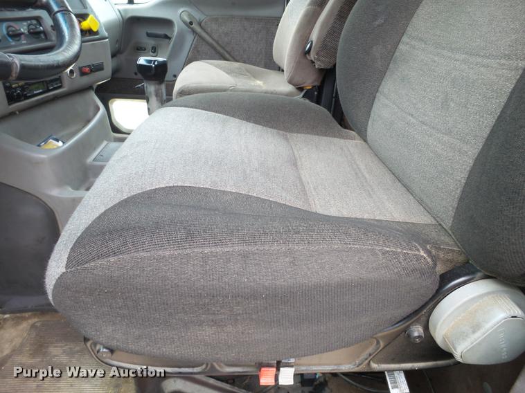 image for item DB5490 1997 Ford AT9513 Aeromax 113 semi truck