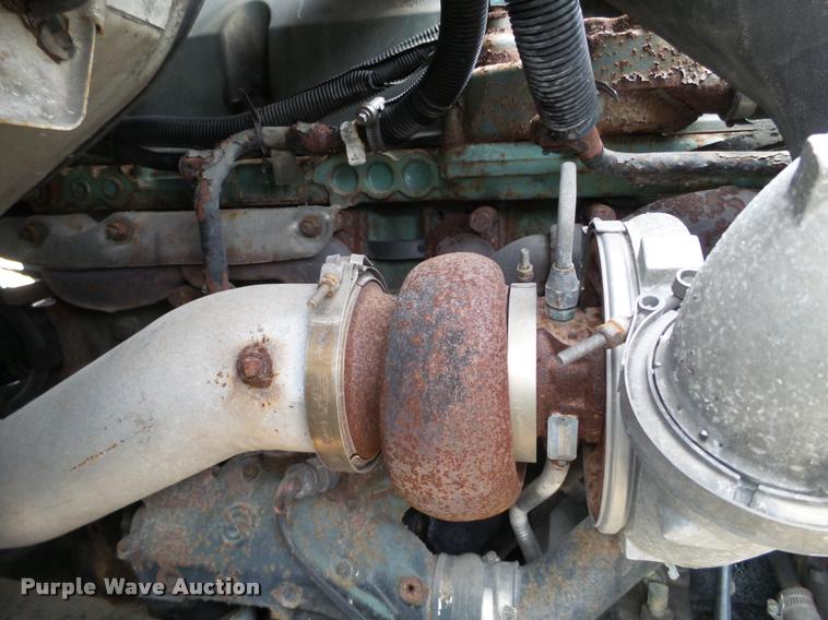 image for item DB5490 1997 Ford AT9513 Aeromax 113 semi truck