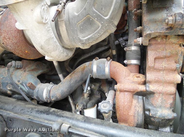 image for item DB5490 1997 Ford AT9513 Aeromax 113 semi truck