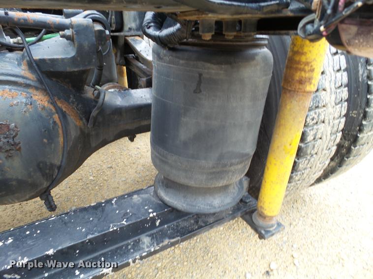 image for item DB5490 1997 Ford AT9513 Aeromax 113 semi truck