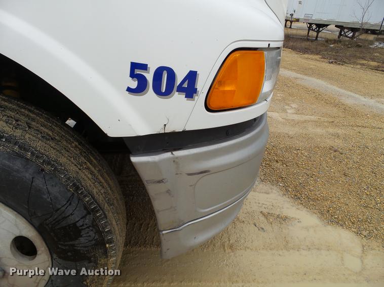 image for item DB5490 1997 Ford AT9513 Aeromax 113 semi truck