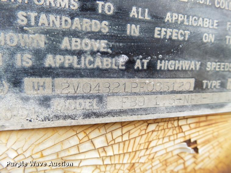 image for item DB5491 1993 Fruehauf dry van trailer