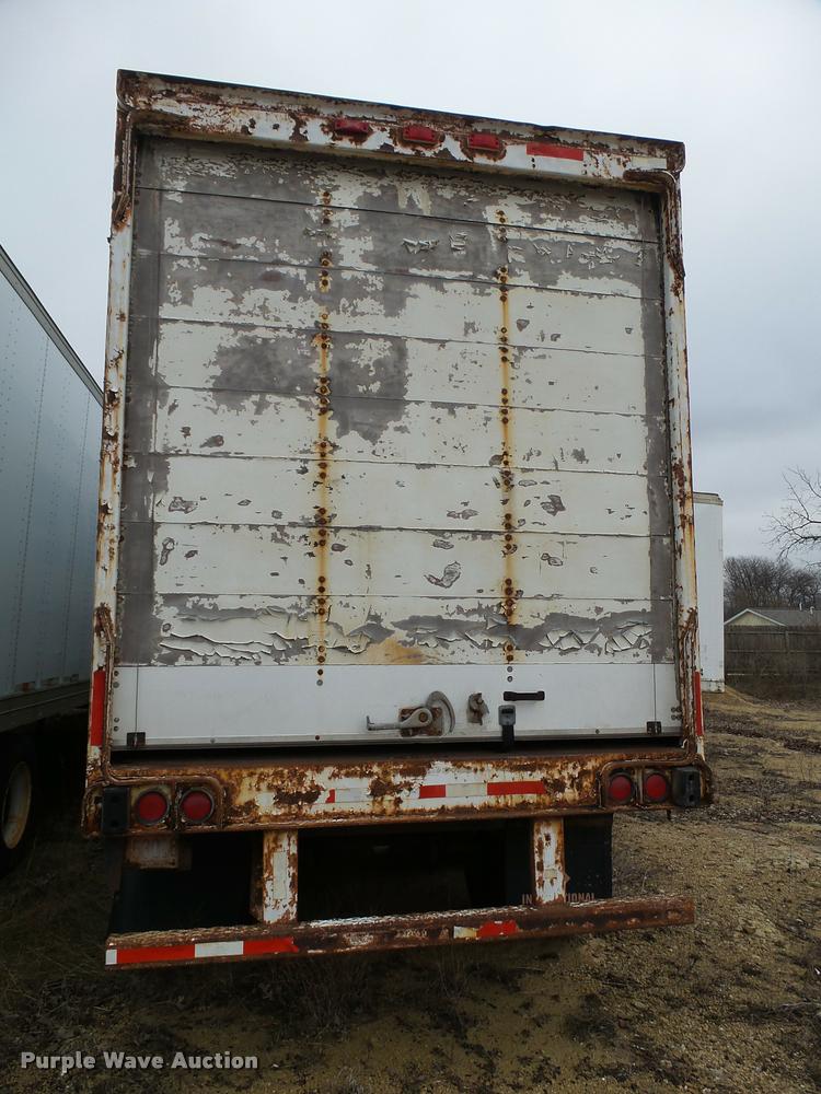 image for item DB5493 1996 Utility Trailers dry van trailer