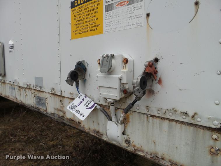 image for item DB5495 1997 Fruehauf dry van trailer