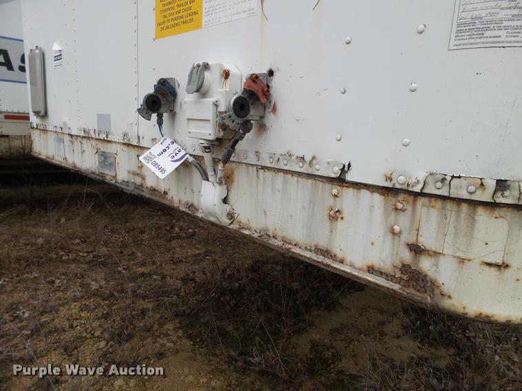 image for item DB5495 1997 Fruehauf dry van trailer