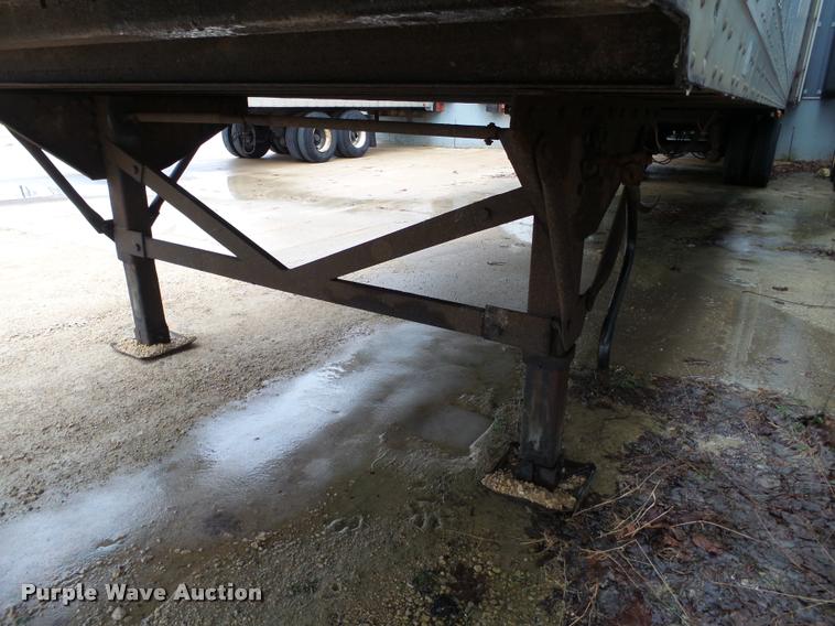 image for item DB5496 2004 Great Dane dry van trailer